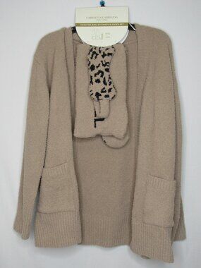 Christian Siriano New York Open Teddy Cardigan Travel Set Eye Mask Pouch Sox
